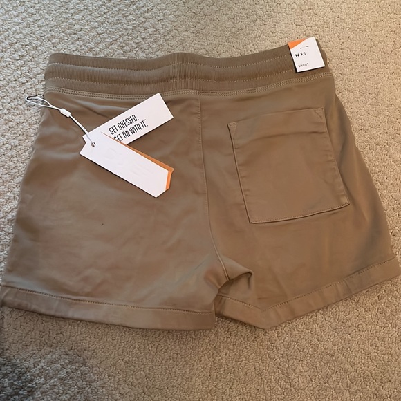 DUER no sweat everyday short in Lark - Picture 7 of 8